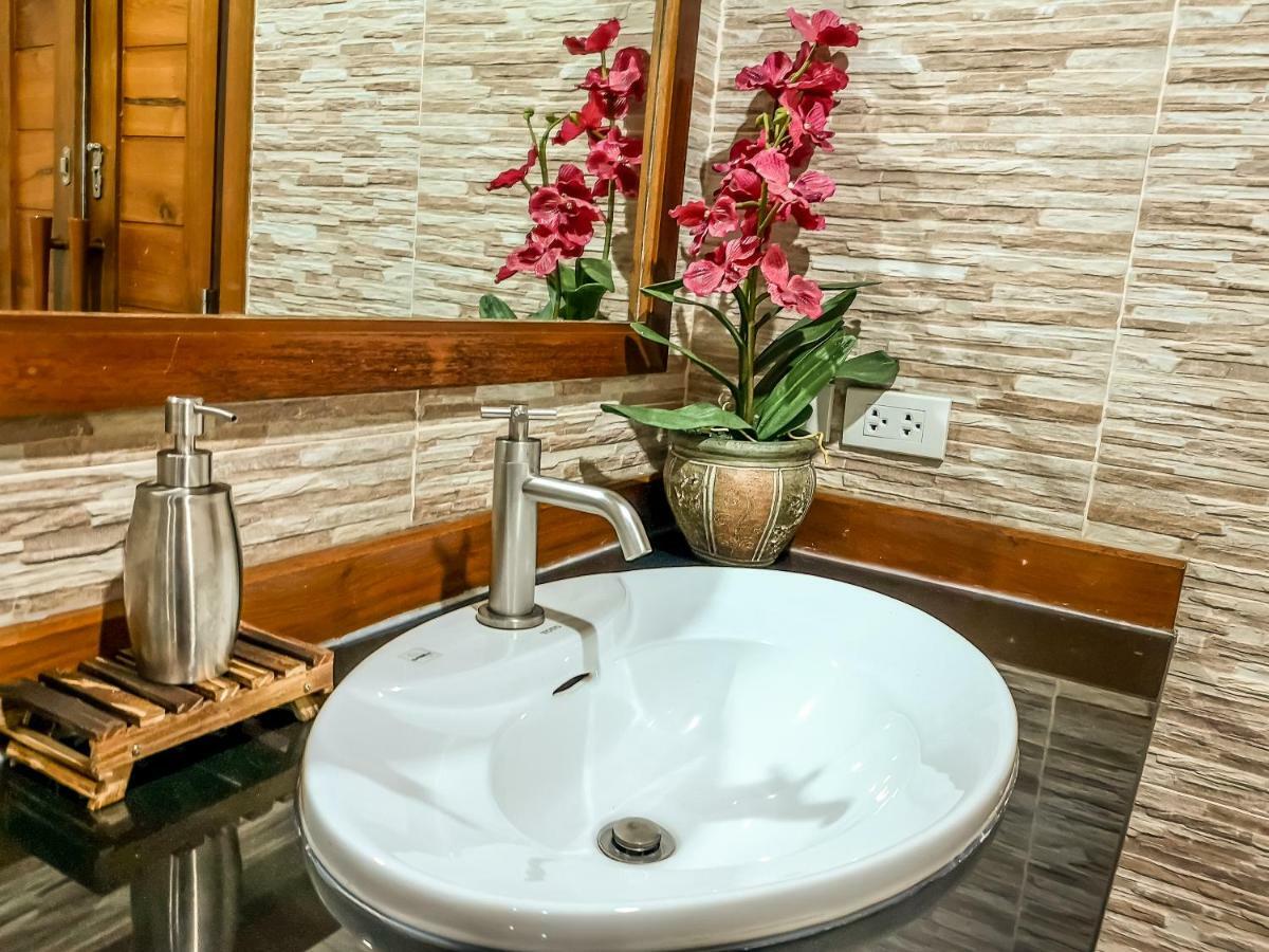 Khanom Sea Breeze Apartment Exterior foto